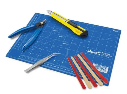 [257916] REVELL - Outils Basic Kit - Model-Set Plus